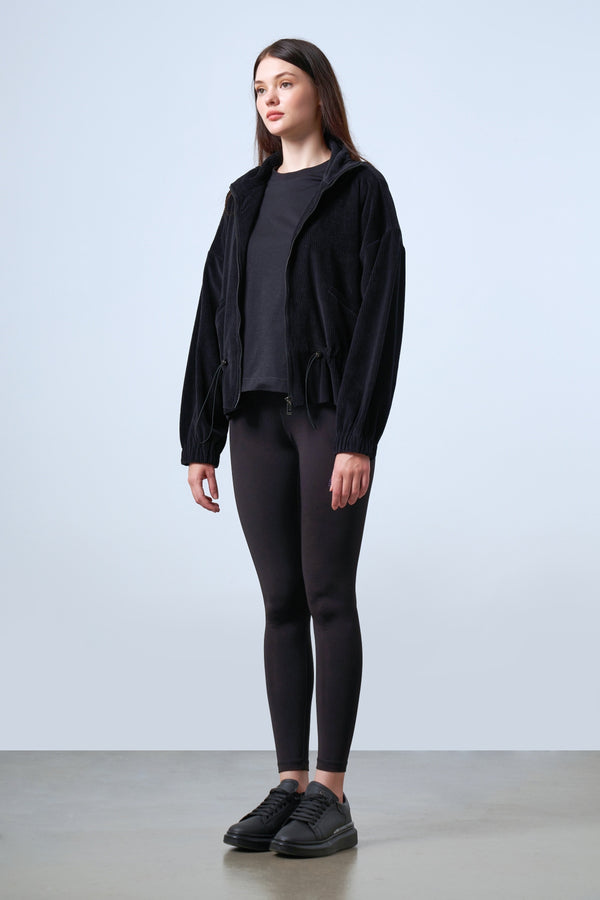 Fitilli Kadife Dokulu Ayarlanabilir Bel Detaylı Kadın Mont - Siyah