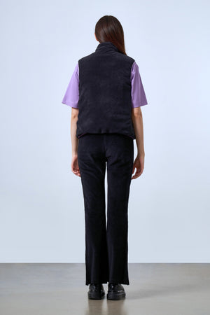 İçi Kapitoneli Fermuarlı Kadın Polar Yelek - Siyah