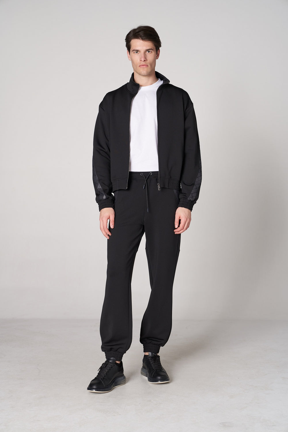 Monogram Şerit Detaylı Erkek Jogger Eşofman Altı - Siyah