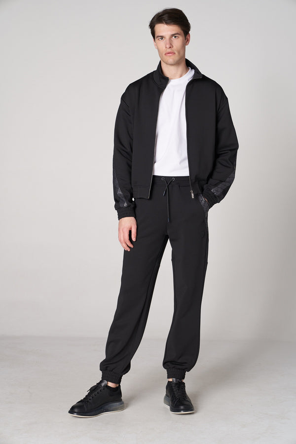 Monogram Şerit Detaylı Erkek Jogger Eşofman Altı - Siyah