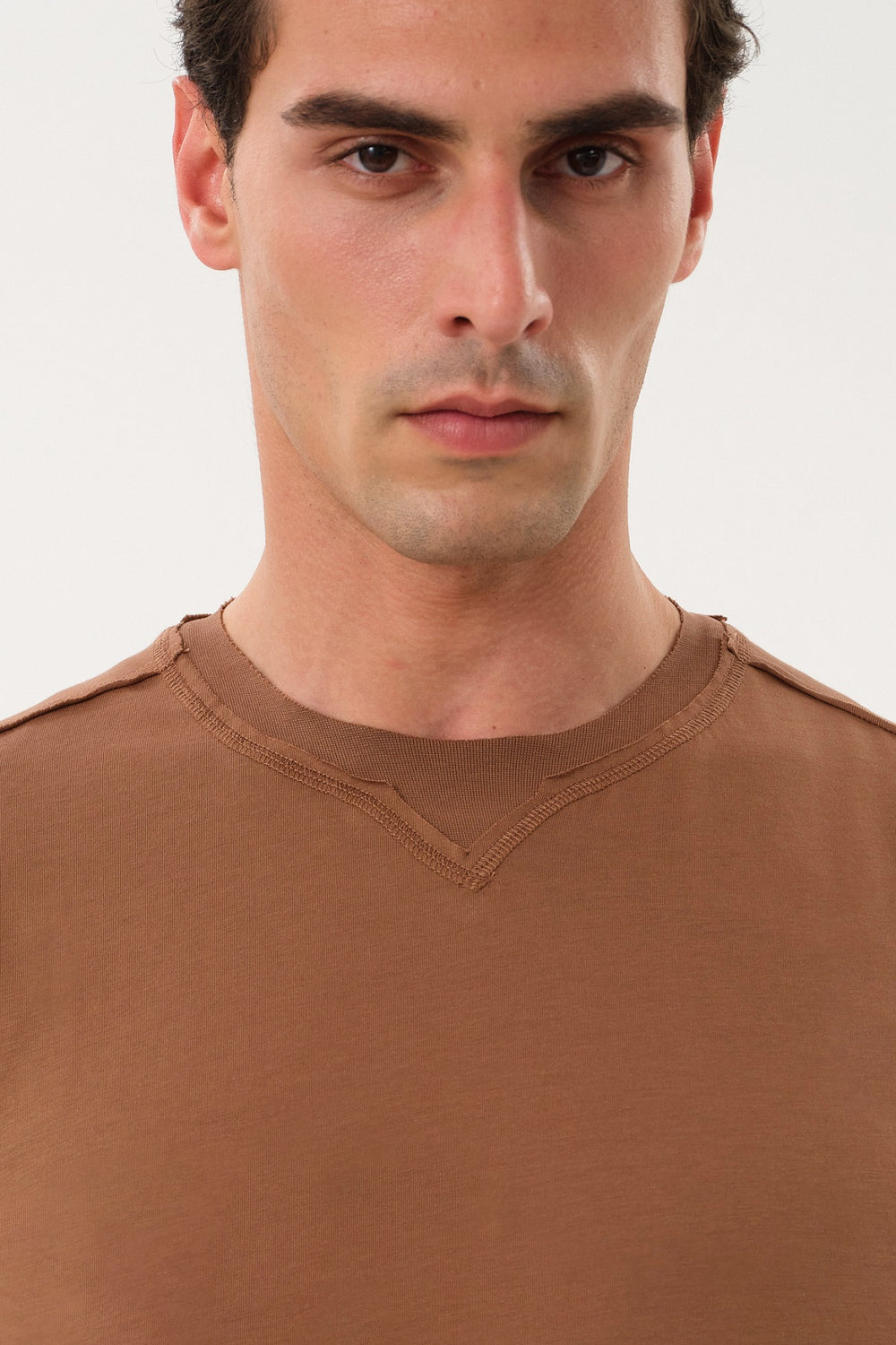 Pis Dikişli Erkek Oversize Bisiklet Yaka T-shirt - Kahverengi