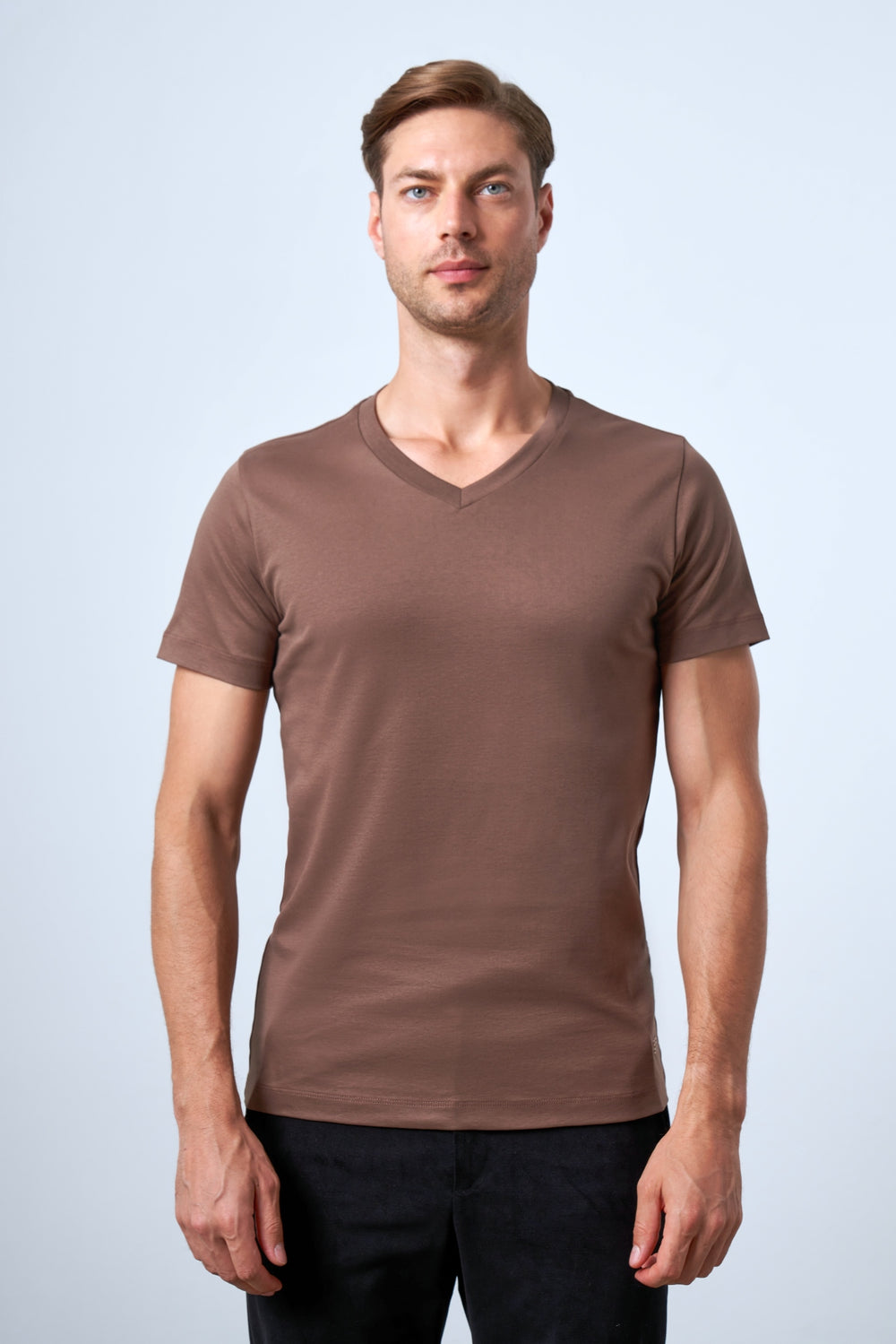 Slim Fit Erkek V Yaka T-shirt - Kahverengi