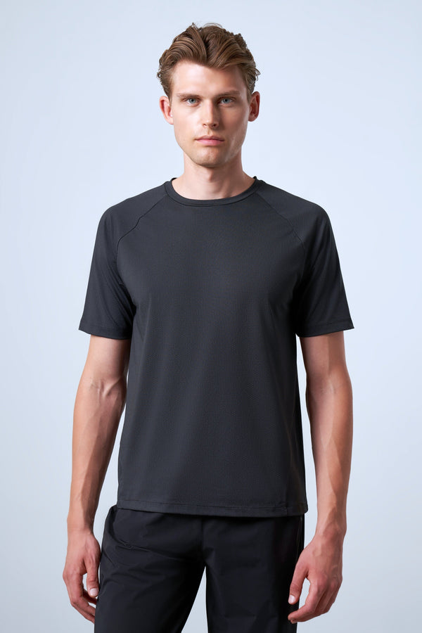 Teknik Kumaşlı Erkek Bisiklet Yaka T-Shirt - Siyah